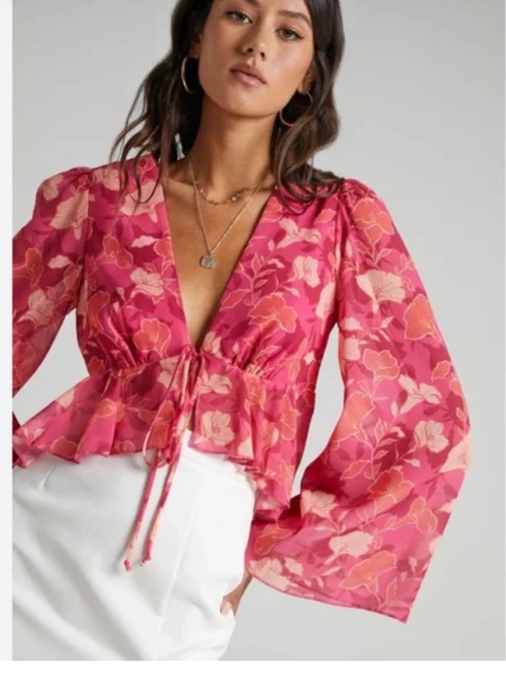 Showpo. Dance It Out Top Fuchsia Floral Tie-Front V-Neck Blouse 12Party Coquette
